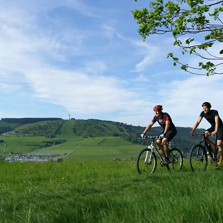 Haus Kieferneck בית הארחה