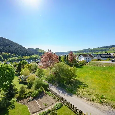 Haus Kieferneck בית הארחה